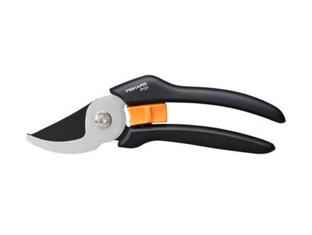 Секатор плоскостной FISKARS Solid P121 1057160. Артикул 1057160