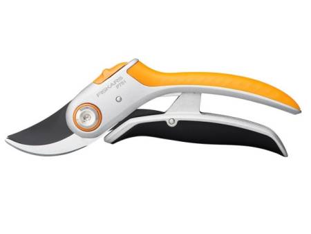Секатор плоскостной металлический FISKARS Plus PowerLever P751 1057172. Артикул 1057172