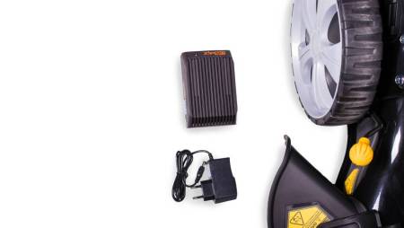 Бензиновая газонокосилка CHAMPION LM5346E. Артикул LM5346E