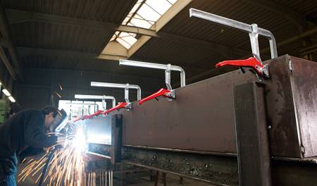 Струбцина рычажная 400/120, 8.5 кН BESSEY BE-GH40. Артикул BE-GH40