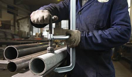 Струбцина 250/140, 12 кН, затяжка 40 Нм, Т-ручка BESSEY BE-SG25M. Артикул BE-SG25M
