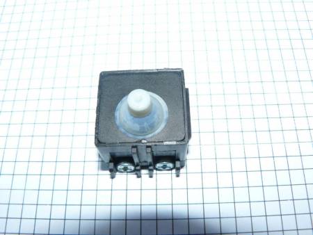 Выключатель SF125 7(7)A 5E4 V000-003-302. Артикул V000-003-302