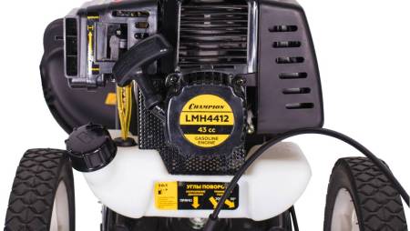 Бензиновая газонокосилка CHAMPION LMH4412. Артикул LMH4412