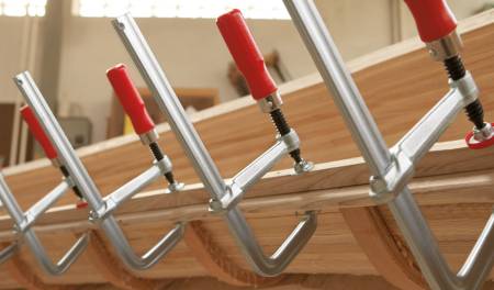 Струбцина цельнометаллическая 200/100, 5 кН, деревянная ручка BESSEY BE-GS20. Артикул BE-GS20
