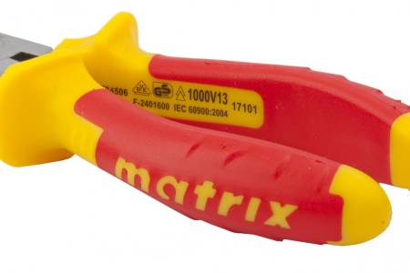 Длинногубцы прямые Insulated, 160мм, двухкомпонентные рукоятки Matrix 17101. Артикул 17101